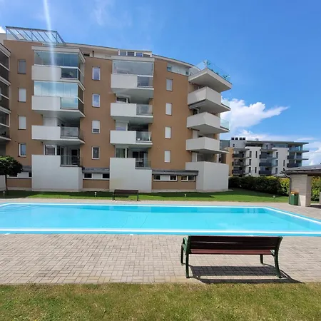 Solar Golden Apartment *